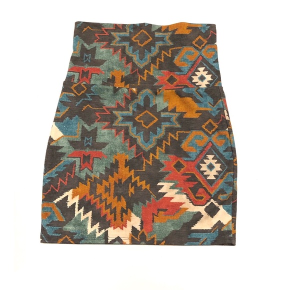 Nollie tube top/skirt Aztec boho print size small - Picture 2 of 3